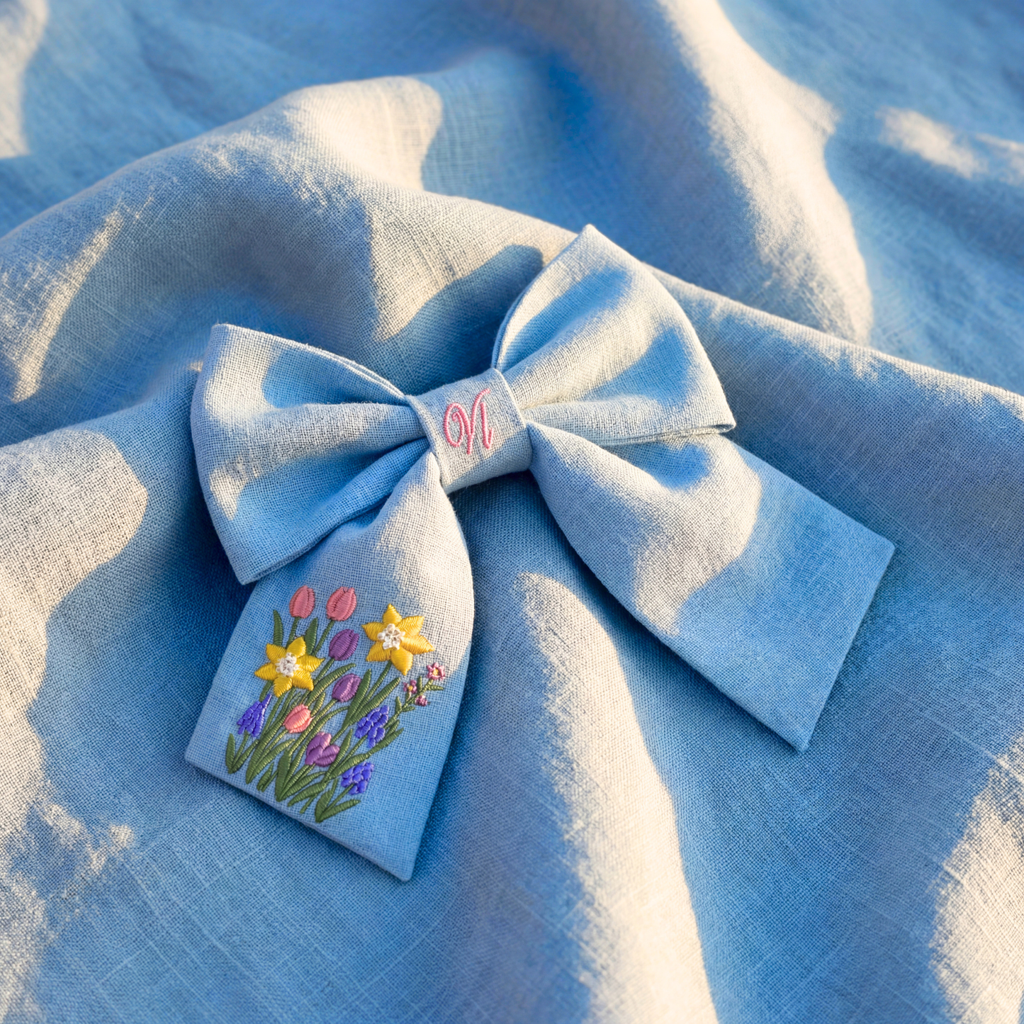 Linen hair bow with floral embroidery – Handmade bow for girl
