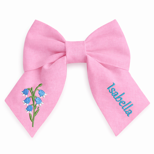Personalised linen bow with embroidered customer name
