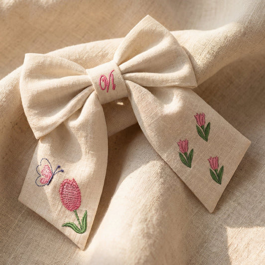 Fiocco per capelli in lino con ricamo tulipani – Fiocco fatto a mano per bambina
