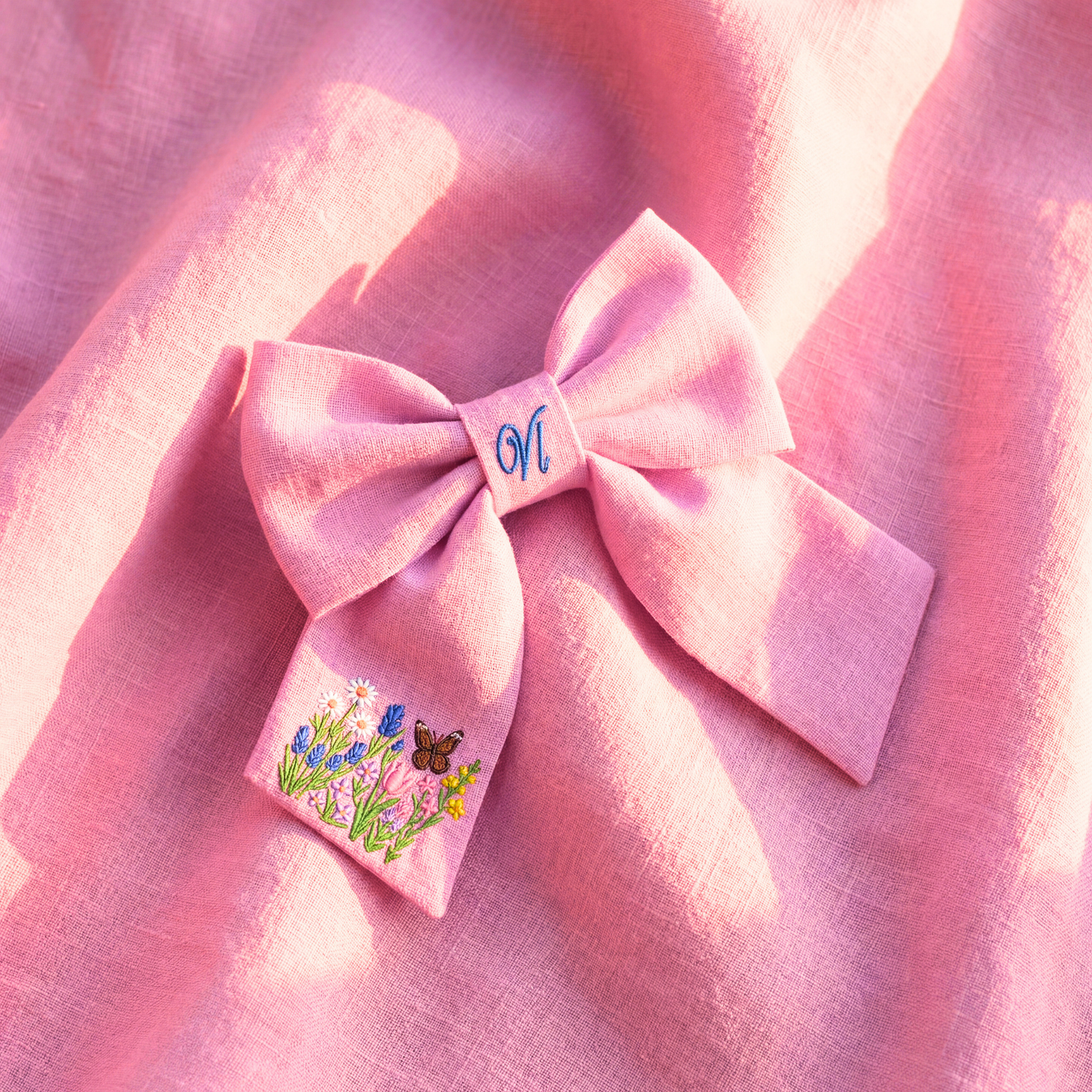Linen hair bow with floral embroidery – Handmade girl's bow